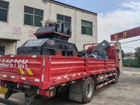 中型制砂设备2PG0806对辊抖音APP污下载发往河南